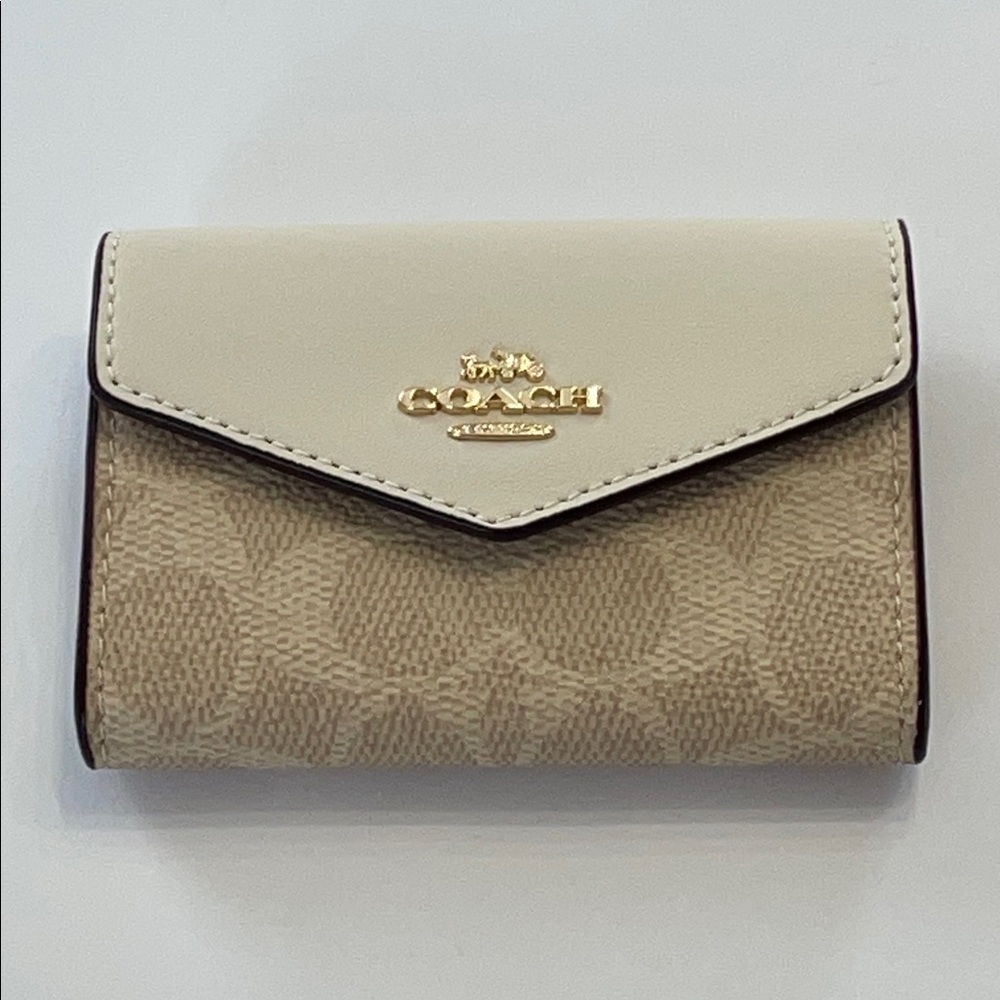 NWT Coach Flap Card Case Mini Wallet Gold Sand Chalk